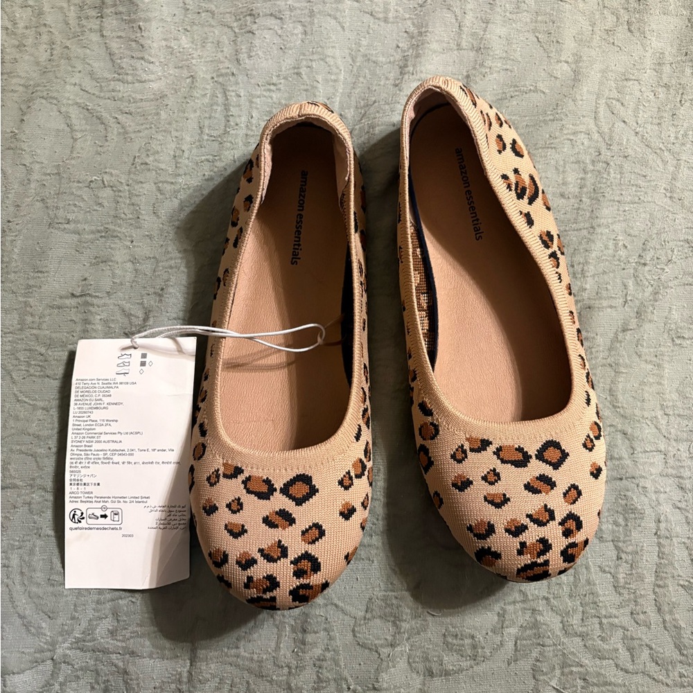 Amazon Essentials Leopard Print Ballet Flats - Beige with Black and Brown Spots